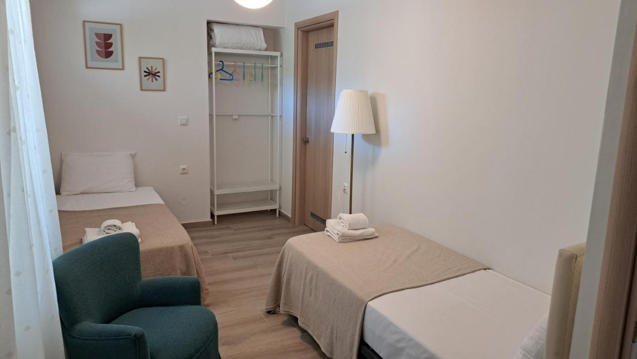 Ismini Apartments Myrtos Bagian luar foto